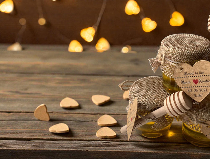 <h2> <strong>Elegantni vjenčani pokloni<br> Stvoreno za pamćenje</strong><br><br>
</h2>